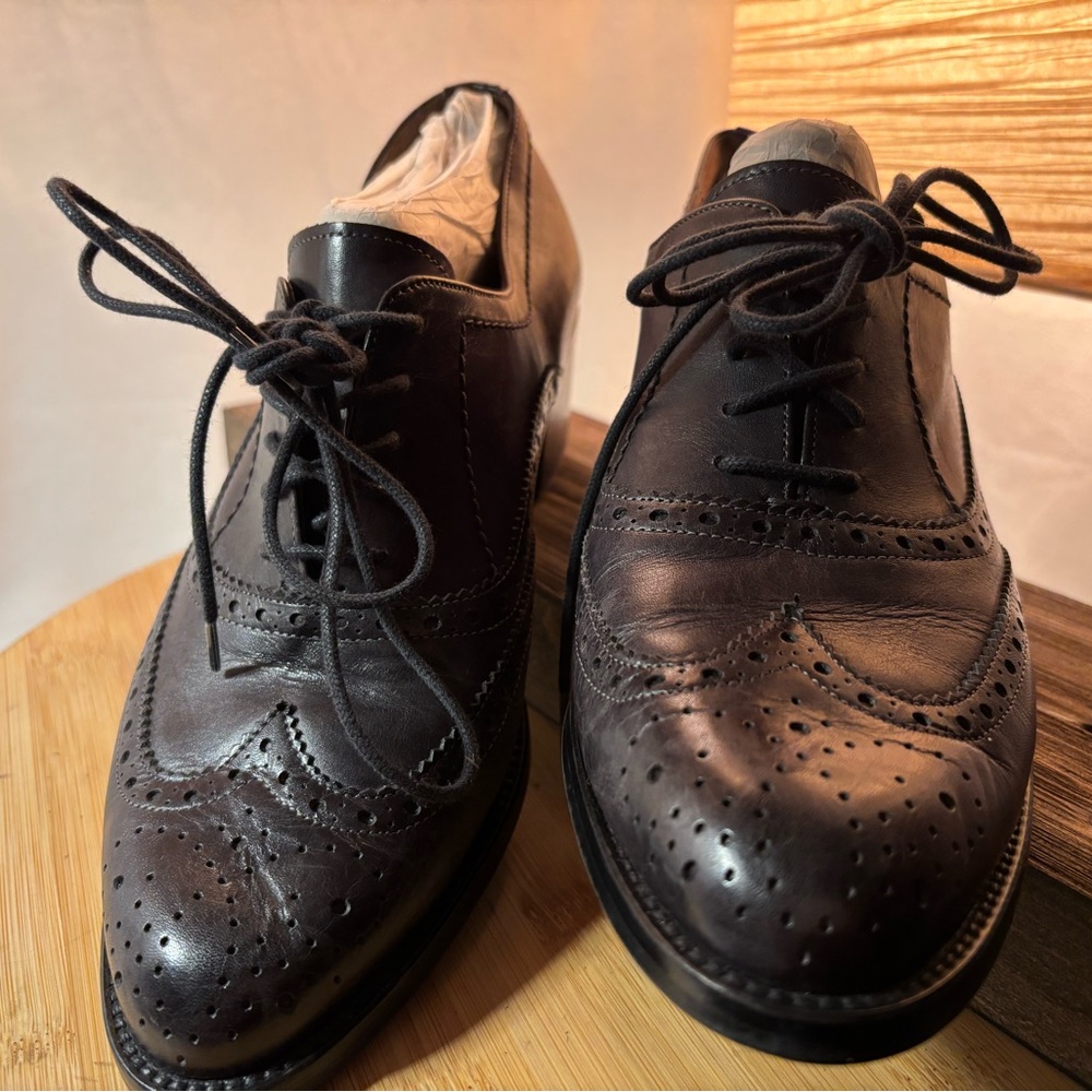 Classic Black Leather Women's Oxfords
